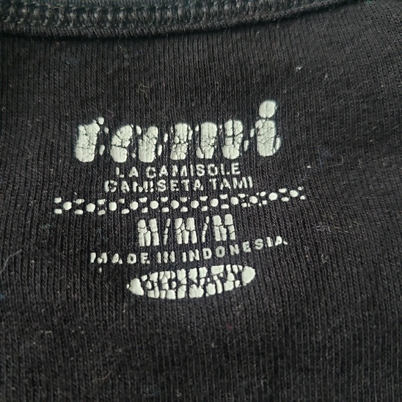 Old Navy Women's Black Tank Top - Picture 2 of 3